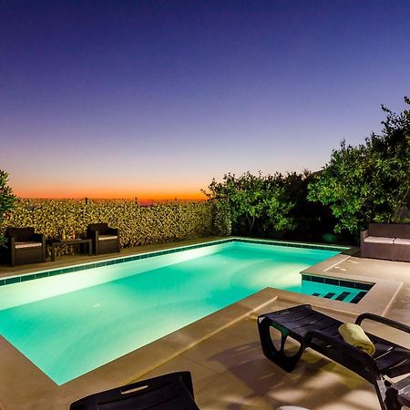 Villa Mateo With Private Pool Gruda Екстер'єр фото