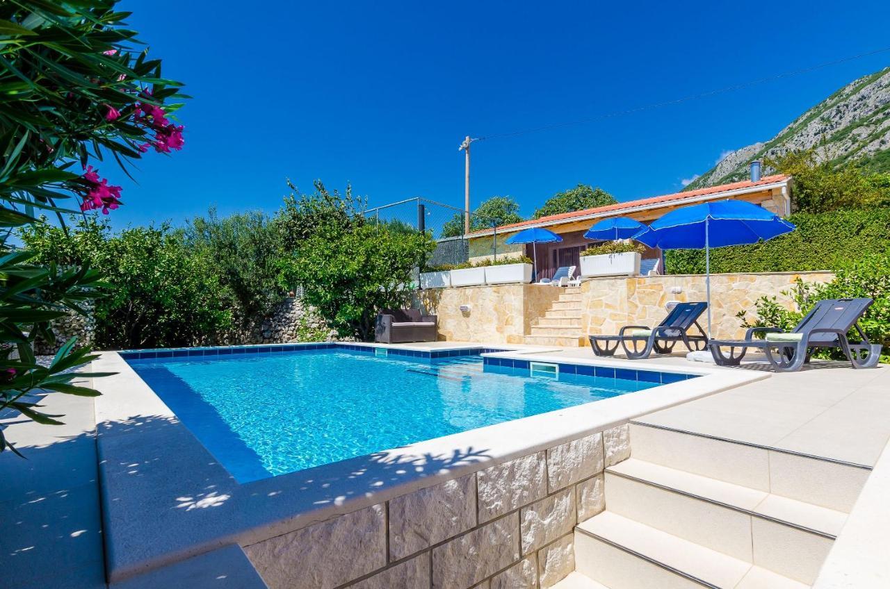 Villa Mateo With Private Pool Gruda Екстер'єр фото