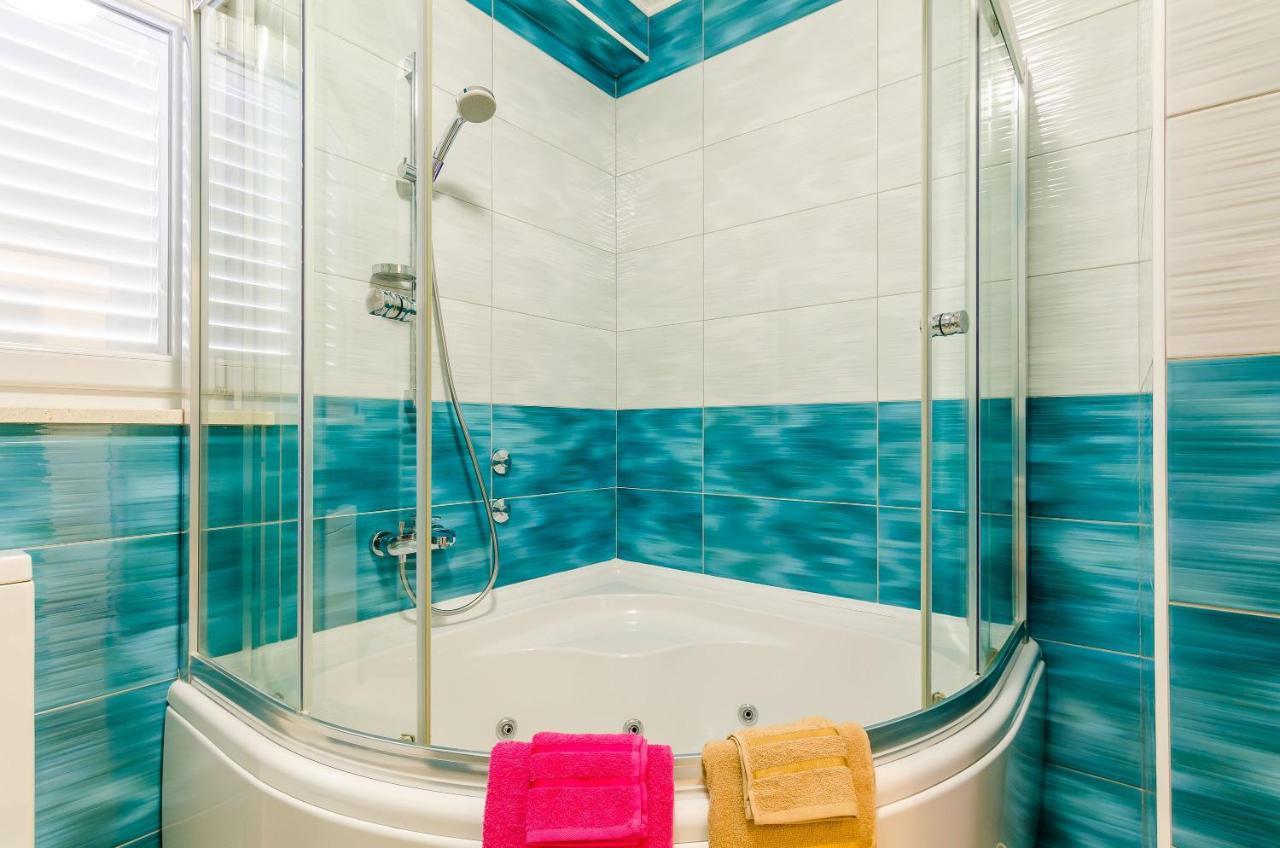 Villa Mateo With Private Pool Gruda Екстер'єр фото