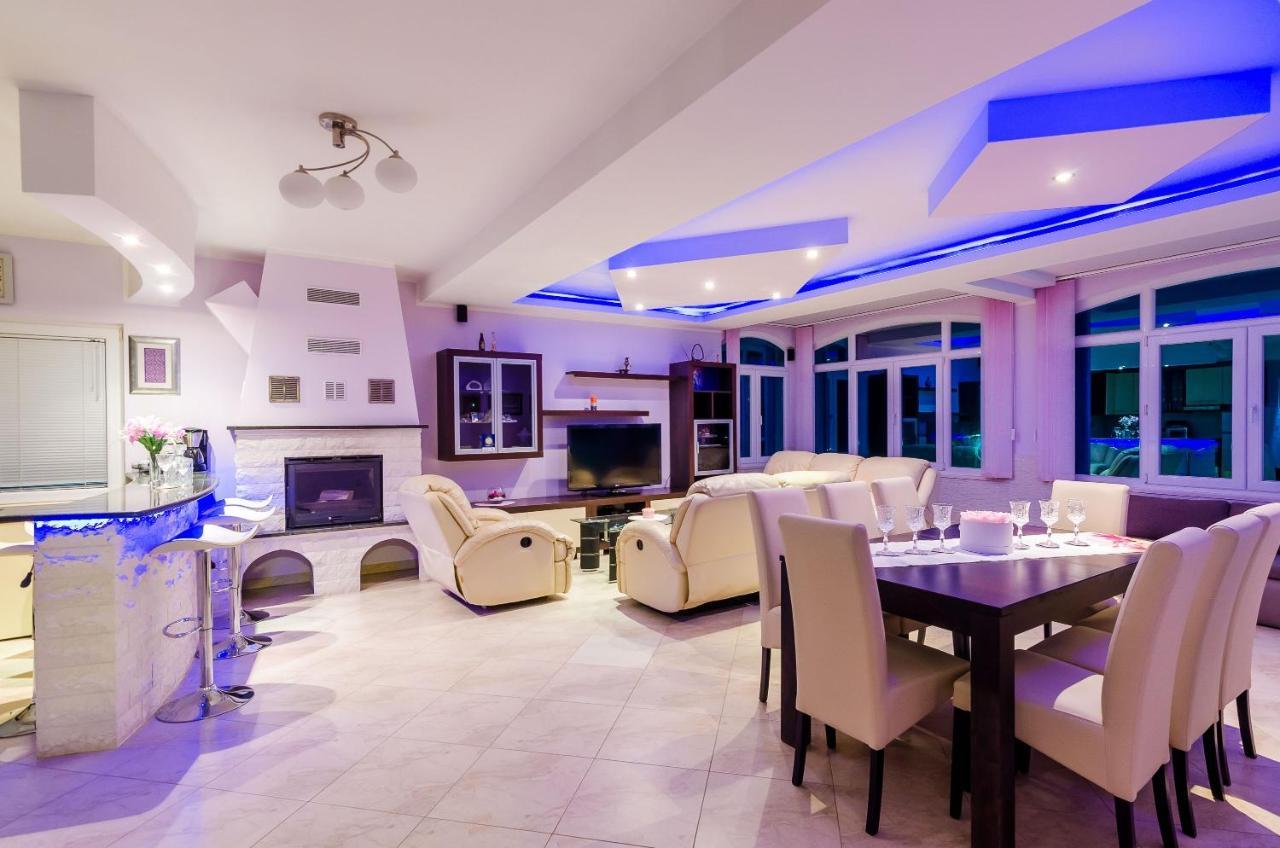 Villa Mateo With Private Pool Gruda Номер фото
